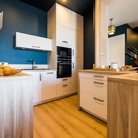 Coral Keyweek Apt In Center Closed To The Private Garage Apartamento *