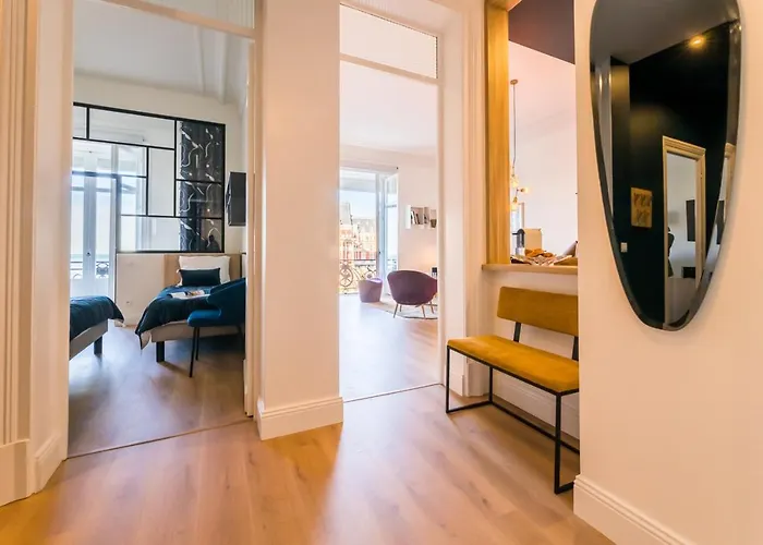 Coral Keyweek Apt In Center Closed To The Private Garage Biarritz